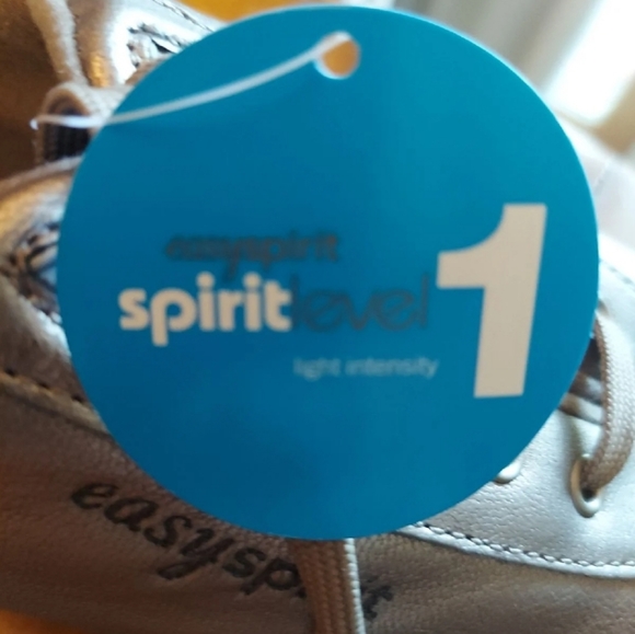 NEW | EASY SPIRIT | WALKING SHOES | SZ 9 - Picture 5 of 11